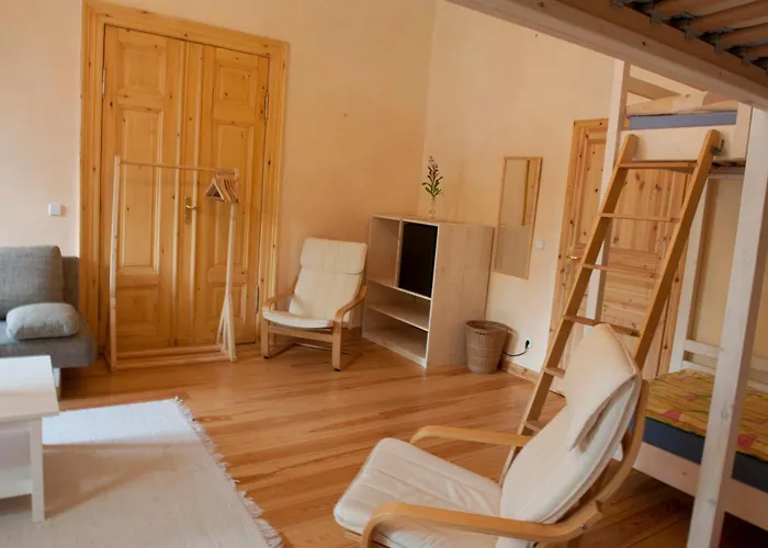 克罗伊茨贝格一流酒店式公寓